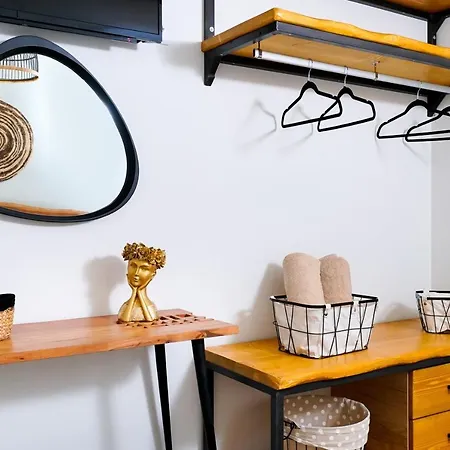 Videre Luxury Apartment *