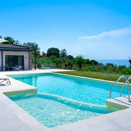 Videre Luxury Apartment *